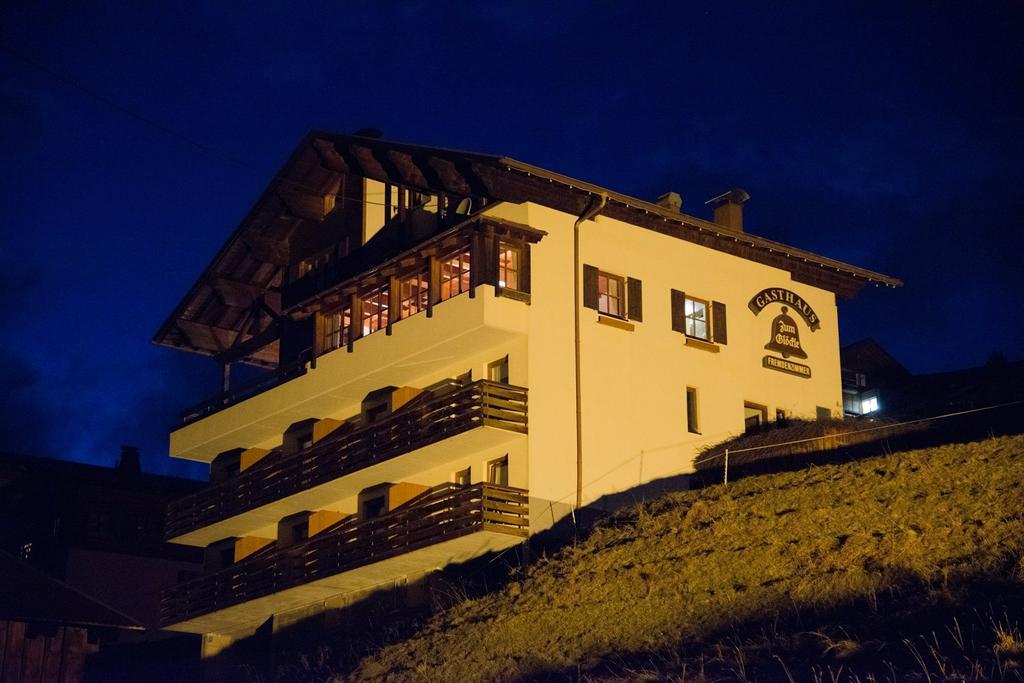 Апартаменты Gasthaus Glockle Дамульс Экстерьер фото